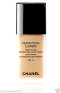 Chanel Perfection Lumeiere  Long wear Flawless Fluid Makeup SPF10 30ml - 10 Beige