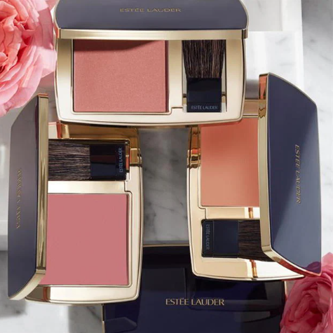 Estee Lauder Pure Color Envy Sculpting Blush 7g -  Shade : 260 Plush Petal