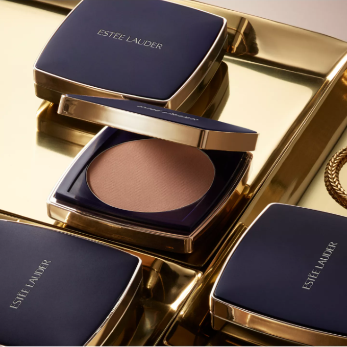 Estee Lauder Double wear Stay-In-place Matte Powder Foundation - Shade: 3W1 Tawny
