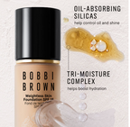 Bobbi Brown Weightless Skin Foundation SPF15 30ml - Shade : N-052 Natural