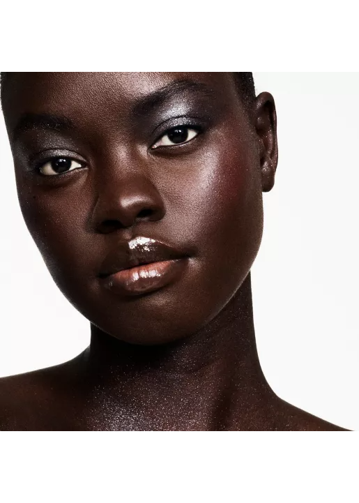Fenty Beauty Diamond Bomb All-Over Diamond Veil 8g - Shade: How Many Carats?!