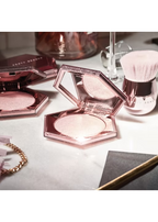 Fenty Beauty Diamond Bomb All-Over Diamond Veil 8g - Shade: How Many Carats?!