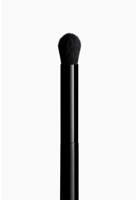 Chanel Pinceau Ombreur Rounded Eyeshadow Brush - No 204