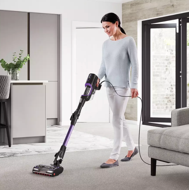 Shark Flexology Anti Hair Wrap Corded Upright Vacuum Cleaner HZ500UK