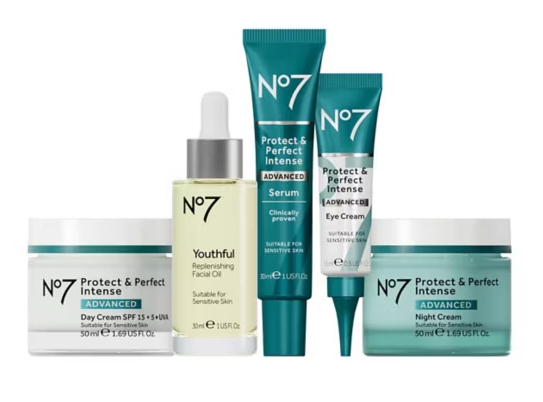 No7 Protect & Perfect Collection 5 Piece Gift Set