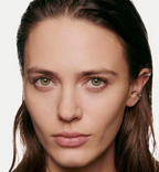 CHANEL Ultra Le Teint Velvet Blurring Smooth-Effect Foundation Velvet Matte Finish 30ml - Shade: BD31