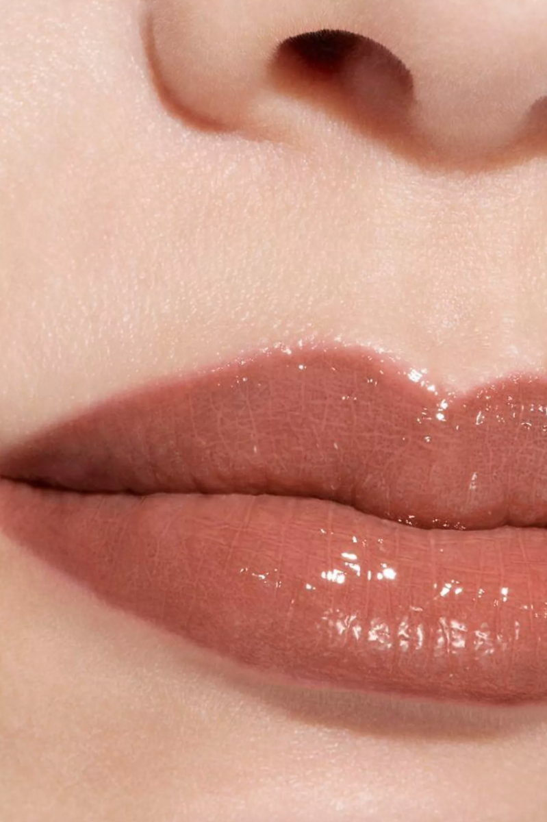 Chanel Rouge Coco Flash Colour, Hydrating Vibrant Shine, Intensity In A Flash Lip Colour 3g - Shade: 56 Moment
