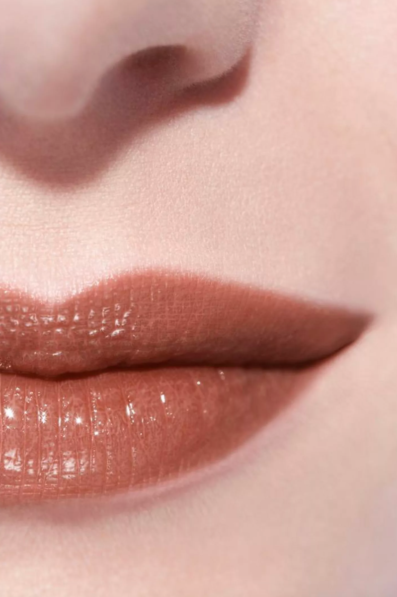 Chanel Rouge Coco Flash Colour, Hydrating Vibrant Shine, Intensity In A Flash Lip Colour 3g - Shade: 56 Moment