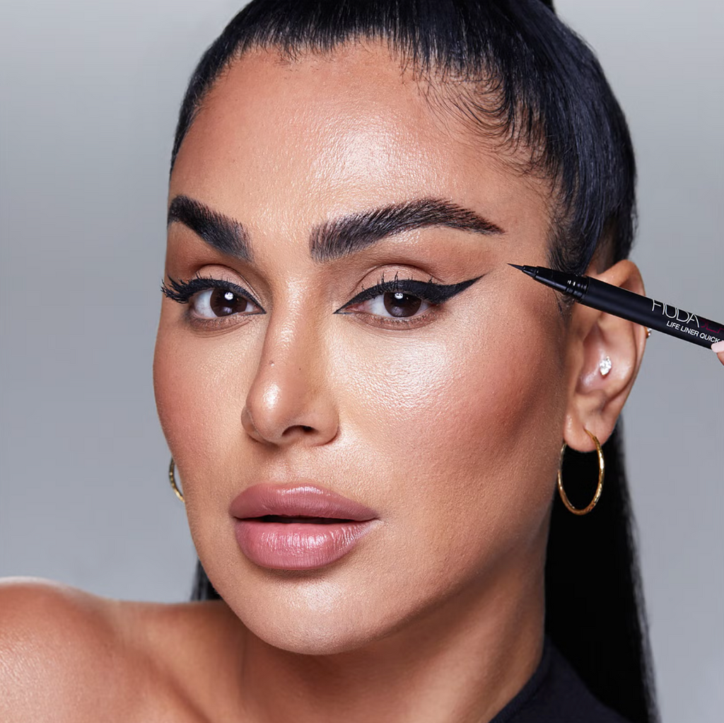 Huda Beauty Quick ‘n Easy Precision Liquid Liner 1ml - Shade: Very Vanta (Extreme Black)
