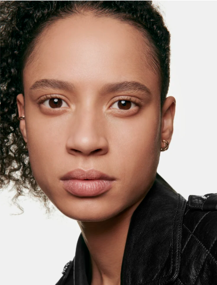 CHANEL Les Beiges Water-Fresh Complexion Touch with Micro-Droplet Pigments, Even-Illuminate-Hydrate 20ml - Shade : B50