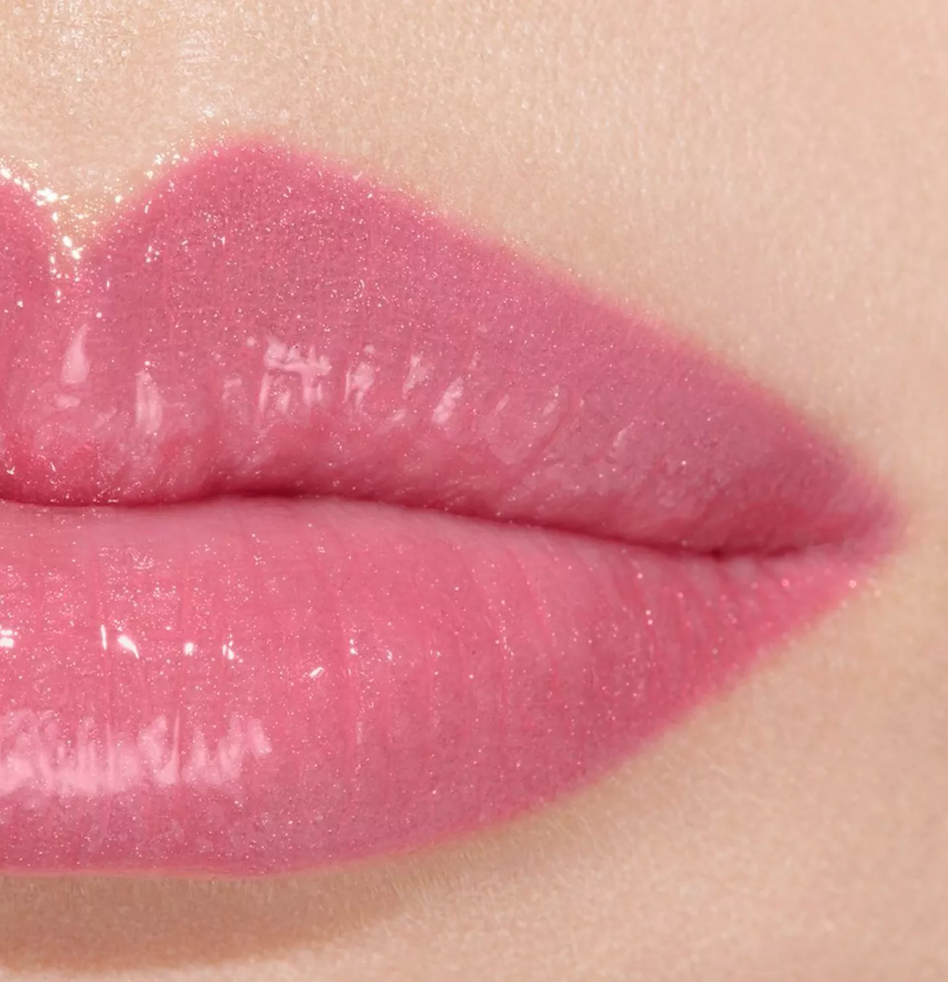 Chanel Rouge Coco Baume – Shine Hydrating Beautifying Tinted Lip Balm 3g - Shade: 762 Raspberry Kiss