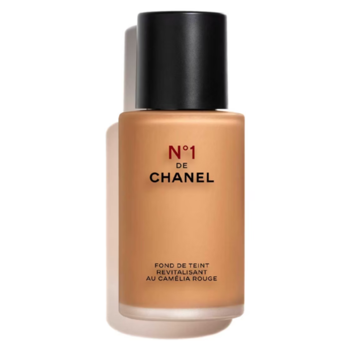 Chanel N°1 De Chanel Red Camellia Revitalising Foundation Illuminates - Hydrates - Protects 30ml - Shade: BD101